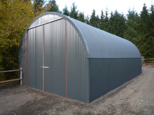 Small warehouse raised (5 x 9 m)